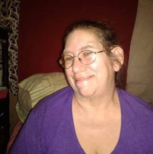 Meet your Posher, Eve